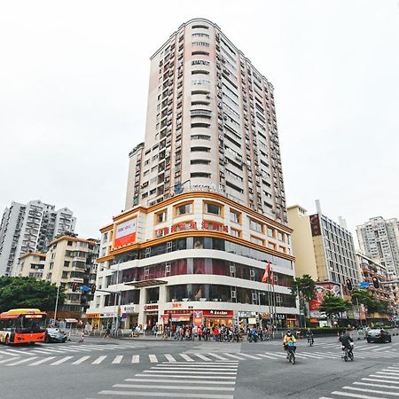 Royal Plaza Hotel Guangzhou Bagian luar foto