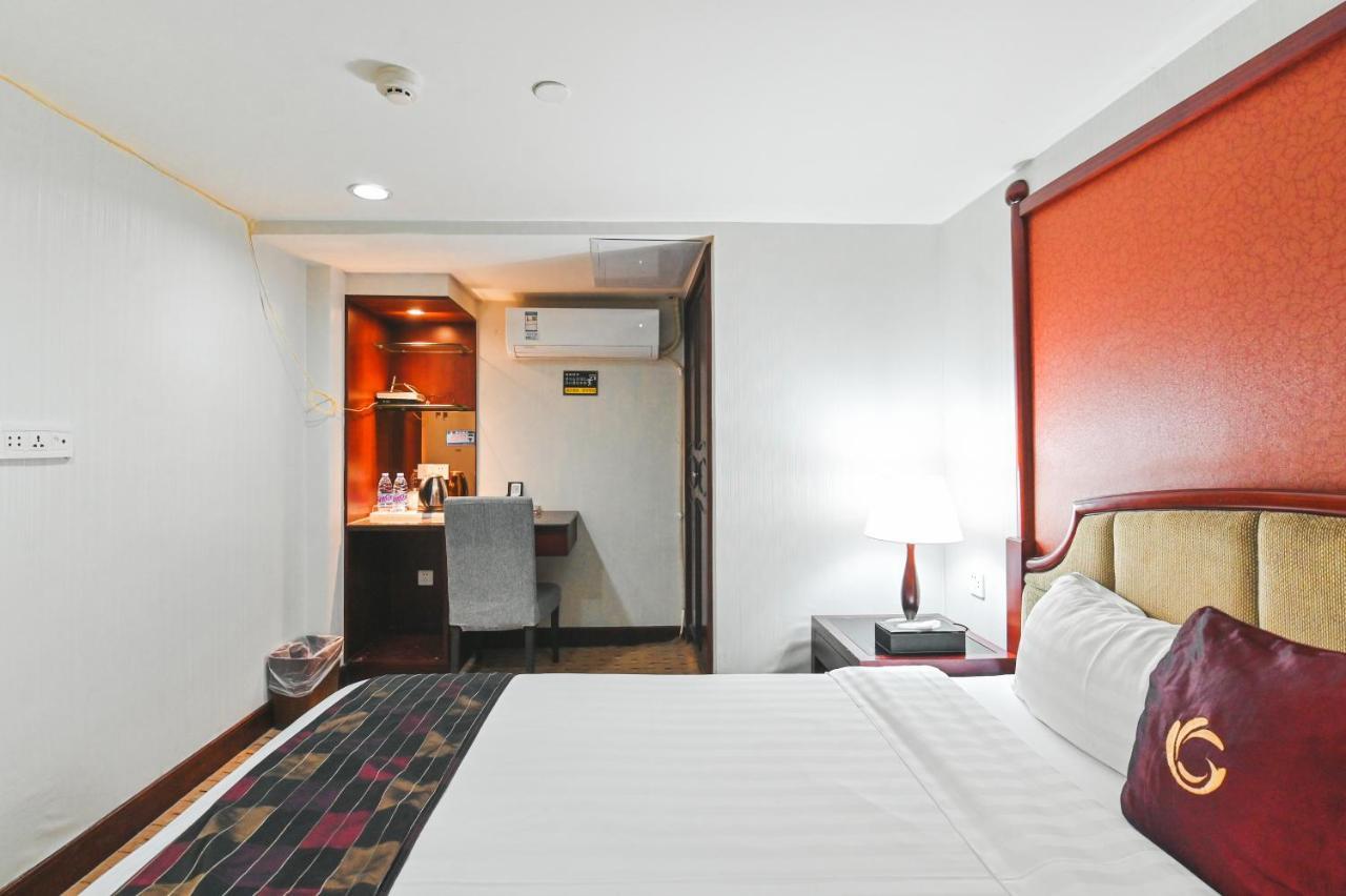 Royal Plaza Hotel Guangzhou Bagian luar foto